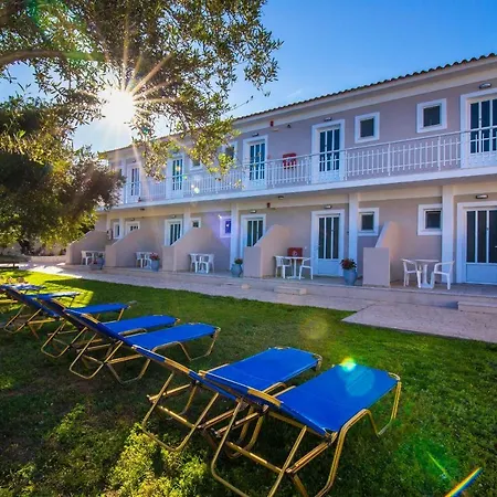 Kondarini's Sea View - Close To The Beach, By Zantewize *